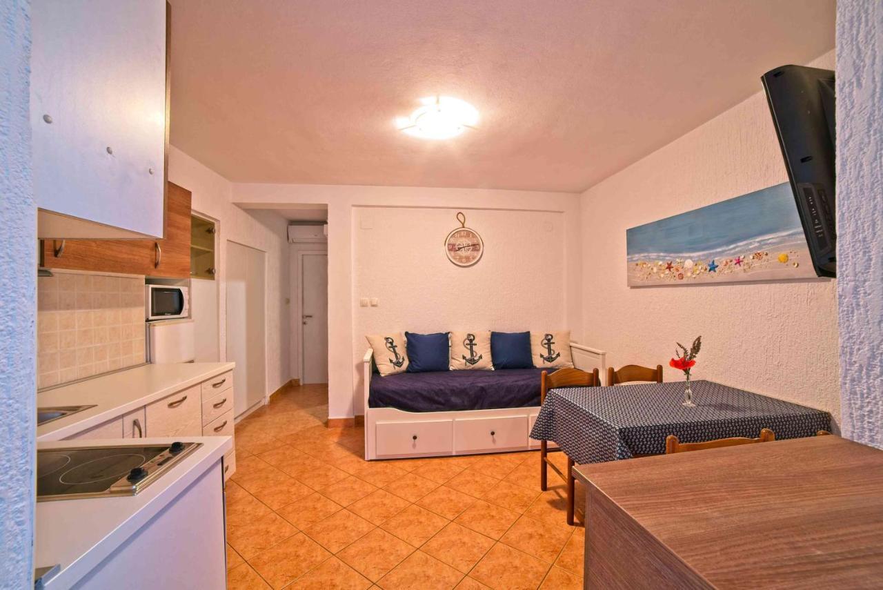 Beach Villa Ema Supetarska Draga Exterior photo