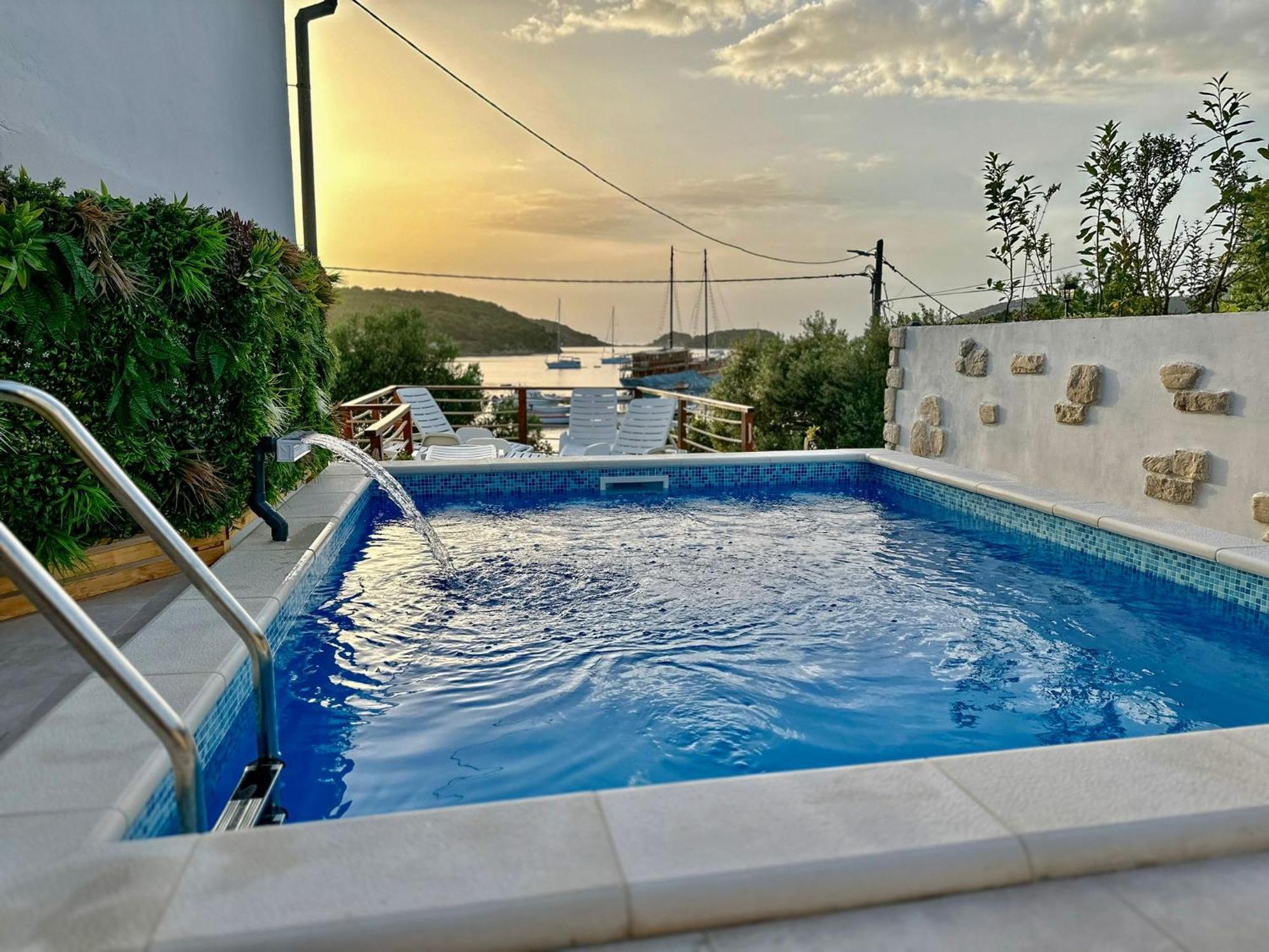 Beach Villa Ema Supetarska Draga Exterior photo